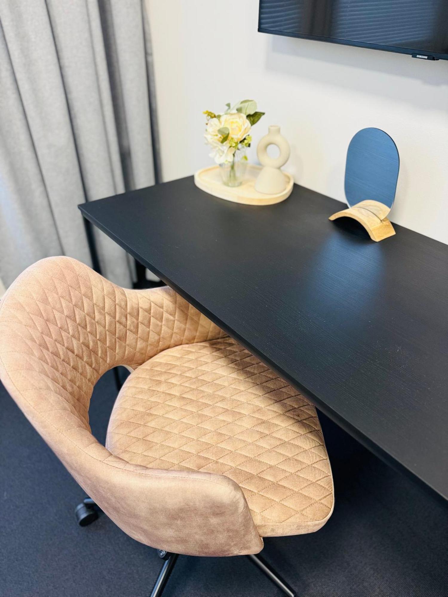 Elbapartment 29 Qm Mit Eigenem Badezimmer هامبورغ المظهر الخارجي الصورة
